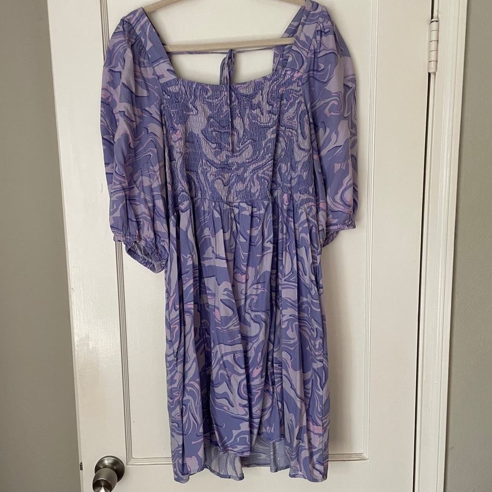 Size 1X Ava & Viv purple marbled square neck dress